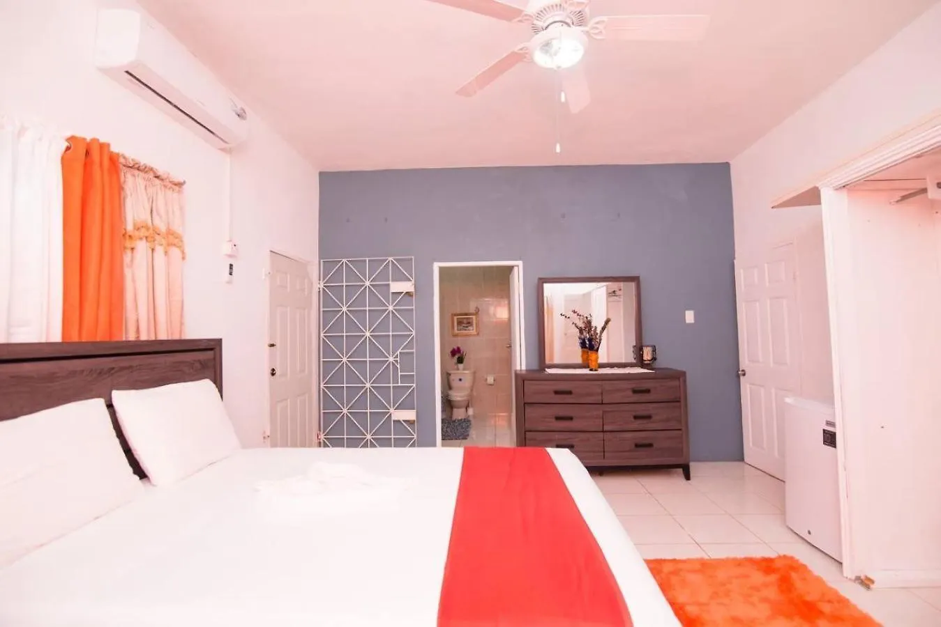 Bed & Breakfast Suzette Guesthouse Accommodations Saint Maryʼs Jamaica